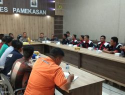 Polres Pamekasan Beri Imbaun kepada Masyarakat sebelum Jembatan Suramadu Ditutup