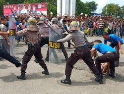 Polisi di Madura Gelar Simulasi Antisipasi Kericuhan Pemilu