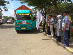 KPU Sampang Mendistribusikan Logistik Pemilu Ke 14 Kecamatan