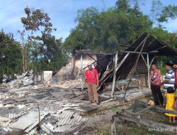 Kebakaran, Gudang Olah Ikan di Sampang Rata dengan Tanah