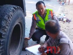 Hantam Fuso, Penumpang MPU Meninggal Dunia