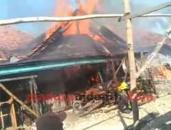 Rumah Warga Sampang Ludes Dilalap Si Jago Merah