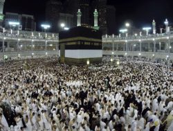 Jemaah Haji Asal Sampang Tiba Malam Ini, Sekarang Masih di Jalan