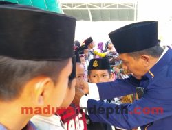 Tepati Janji, Markanji Berikan Gaji Pertamanya Kepada Anak Yatim dan Dhuafa