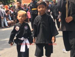 Pendekar Cilik Meriahkan Pawai Budaya Hari Jadi Sampang Ke 396