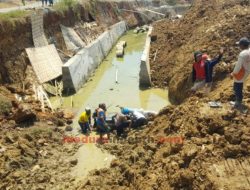 Kadis PU RKP dan Cipta Karya Pesimis Proyek Perkuatan Tanggul Kali Patrean Selesai Tepat Waktu