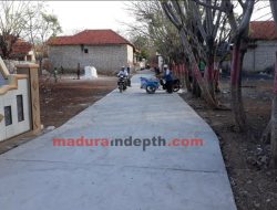 Bangun Jalan Poros, Masyarakat Pulau Mandangin Rasakan Manfaat Dana Desa