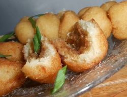 Cara Membuat Jemblem Singkong