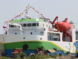 Warga Kepulauan Kangean Mengeluh, KM DBS III Kembali Gagal Berlayar