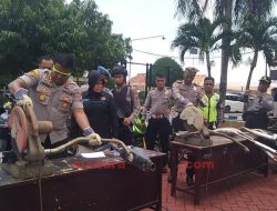 Ratusan Knalpot Brong Dipotong Jadi 4 Bagian, Kapolres Janji Tindak Penjualnya