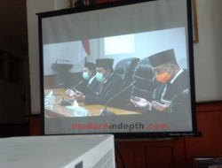 131 Pejabat Administrator dan Pengawas di Sampang Dilantik Melalui Video Conference