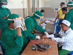 Cegah Covid-19 Puskesmas Kedungdung Cek Kesehatan Para Santri