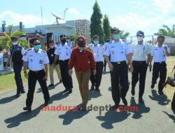 Realisasikan Program Padat Karya, Bandara Trunojoyo Gandeng Warga