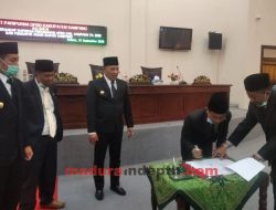 DPRD Sahkan Raperda APBD Perubahan 2020, Bupati Sampang: Semoga Allah memberi bimbingan kepada kita