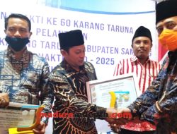 Kades Aeng Sareh Terima Penghargaan Satya Lencana Adhitya Karya Mahatva Yodha