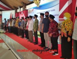 Kades Tambak Terima Penghargaan Satya Lencana Adhitya Karya Mahatva Yodha