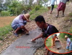 Warga Bangkes Pamekasan Perbaiki Jalan Secara Swadaya, Bukan Melalui DD atau ADD