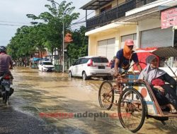 Sungai Kamoning Kembali Meluap, Sampang Kota Terendam