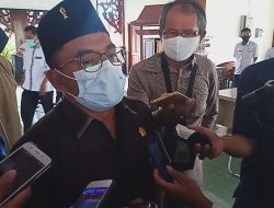 Ketua DPRD dan Sekdakab Pamekasan Gagal Divaksin, Ini Sebabnya