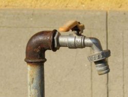 Mengeluh Layanan PDAM Pamekasan, Warga: Air Mati, Bayaran Tetap