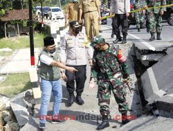 Akses Jalan Pamekasan-Waru Ambles, Bupati Pamekasan Berharap Segera Diperbaiki