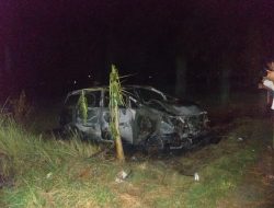 Mobil Operasional PWI Terbakar Usai Mengikuti Safari Ramadhan Bupati Sampang