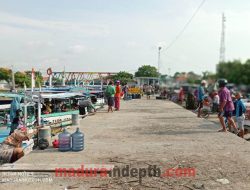 Karcis Kapal Muatan Rute Mandangin-Sampang di Pelabuhan Tanglok Bakal Naik