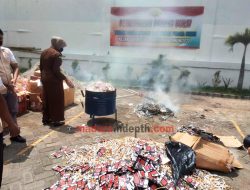 Pemberantasan Rokok Ilegal di Pamekasan Libatkan Tokoh Agama