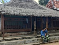 Rumah Atap Jerami Bhuju’ Nonok