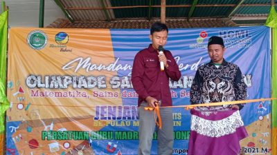 BMB Pendamping HCML Realisasikan Proker Pendidikan di Pulau Mandangin