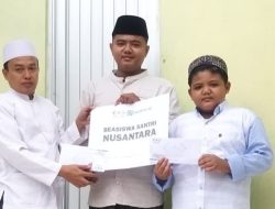 LAZISNU Sampang Salurkan Beasiswa Santri Nusantara di PP Bustanul Ulum