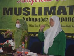 Aklamasi, Nyai Kautsar Kembali Pimpin Muslimat NU Sampang