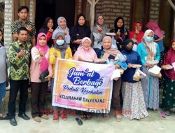 Kelurahan Dalpenang Bantu Warga Lewat Jumat Berkah