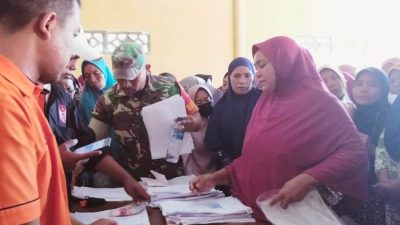 Pemdes Sepanjang Salurkan BLT BBM Tahap Pertama