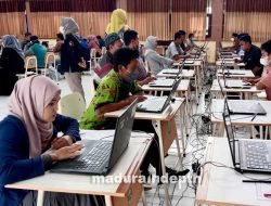 345 Calon Anggota Panwascam Bangkalan Jalani Tes Tulis Bebasis CAT