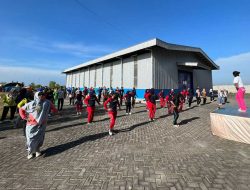 Bangun Sinergitas, PT SSS Gelar Senam Bersama Masyarakat dan Stakeholder