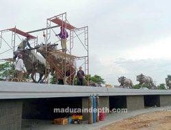 Begini Penampakan Patung Kerapan Sapi di Alun-Alun Trunojoyo Sampang