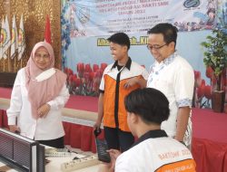 Bakti SMK 2022, Beri Pelatihan Santri