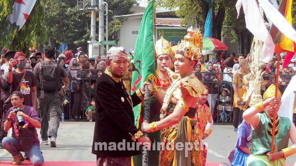 Prosesi Arya Wiraraja Sumenep