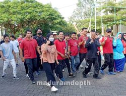 Tutup Rangkaian Dies Natalis ke 41 FH UTM dengan Jalan Santai