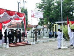 Gelar Upacara di TMP Sumenep, Peringati Hari Pahlawan 2022