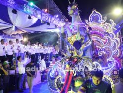 Parade Daol Combodug Spektakuler, Ribuan Warga Padati Jalanan di Sampang