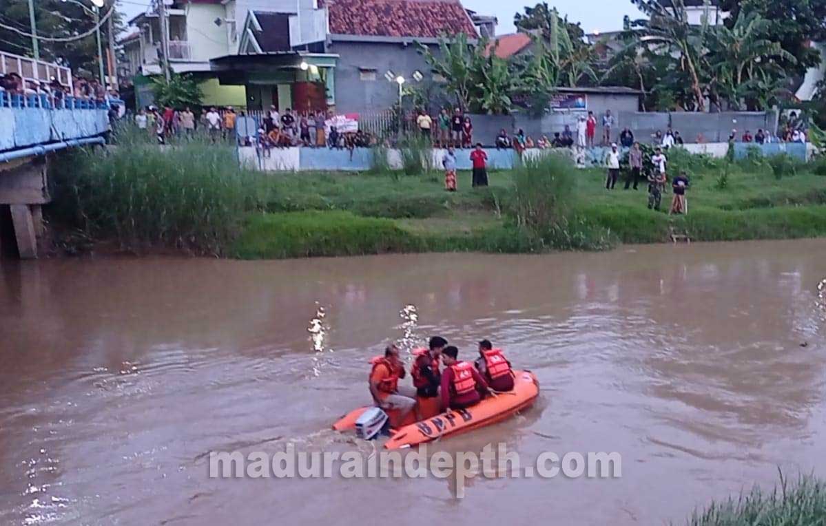 Manusia Silver Sampang Tenggelam