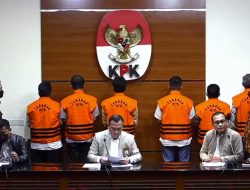 Bupati dan Lima Kepala Dinas di Bangkalan Ditahan KPK