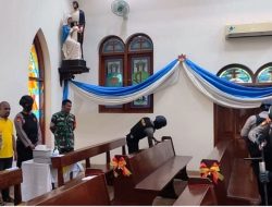Polres Sumenep Sterilisasi Gereja Sebelum Kebaktian Natal 2022