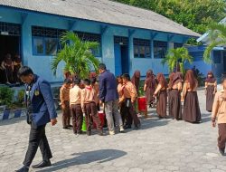 KKN UTM Edukasi Siswa SDN Kesek 2 Terkait Pentingnya Peduli Lingkungan