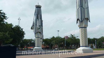 Payung konvertibel Alun-Alun Trunojoyo Sampang