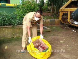 Sampah Kantong Darah Bertuliskan HIV Berserakan di Bangkalan