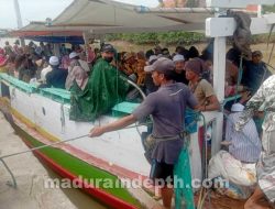 Penumpang Kapal Rute Mandangin – Sampang Membeludak Jelang Ramadhan 1444 Hijriyah