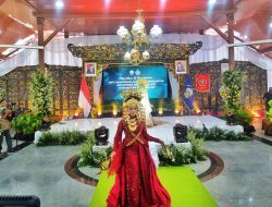 Bangkalan Akan Rancang Baju Khas untuk Pengantin